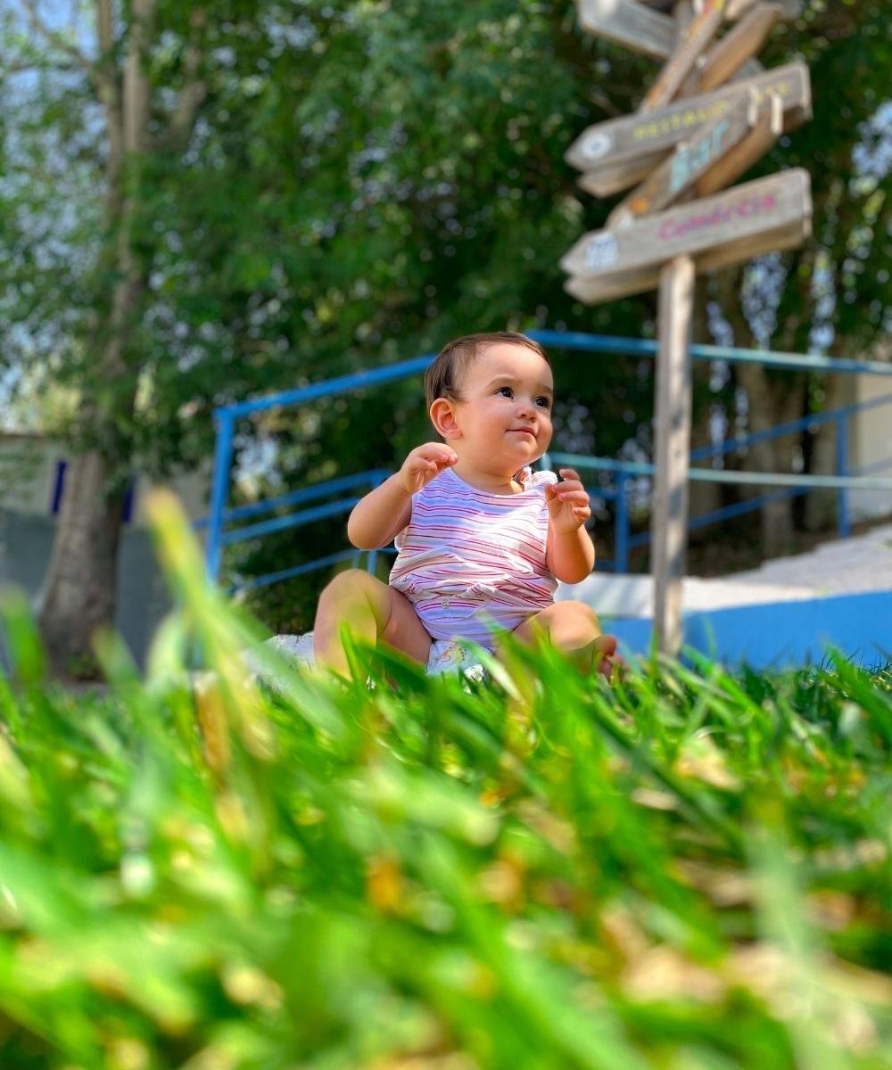 Outdoor Activities for Babies Who Are Not Walking Yet
